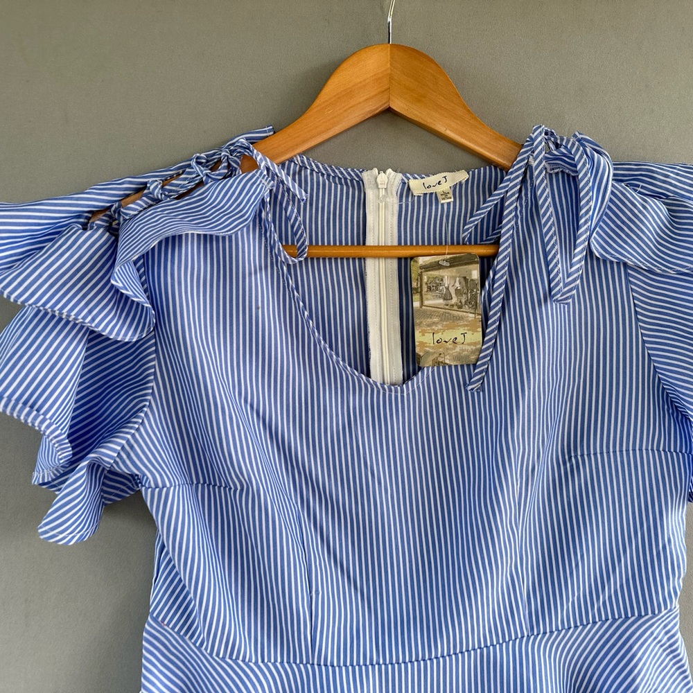 Women’s Blue Striped Ruffle Peplum Top - Picture 3 of 8